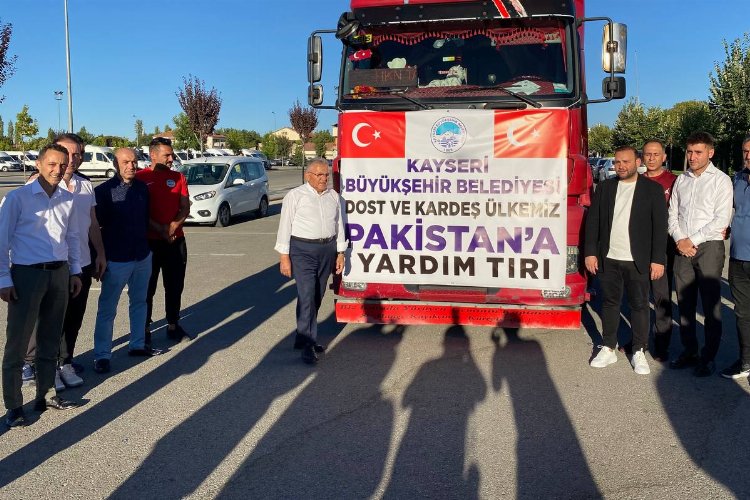 Kayseri'den Pakistan'a yardım tırı -