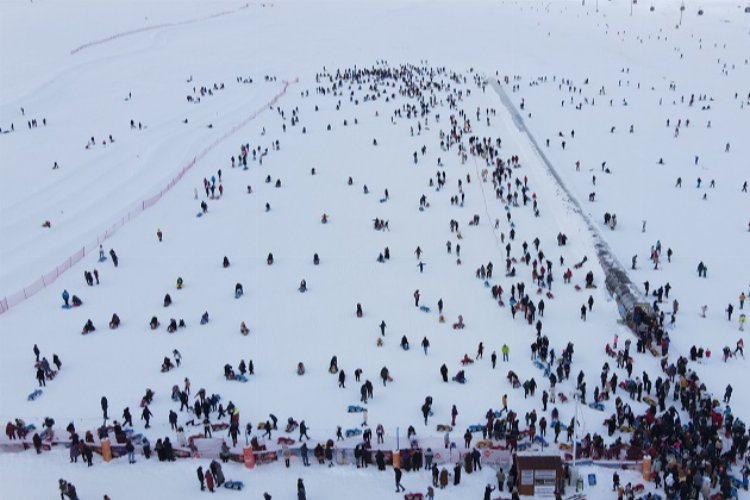 Kayseri Erciyes'ten ziyaretçi rekoru -