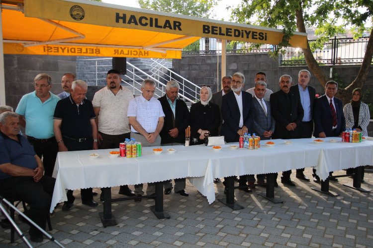 Kayseri Hacılar'da Başkan Bilal Özdoğan'a sevgi seli -