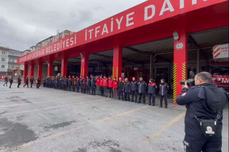 Kayseri itfaiyesinden sel mesaisi -