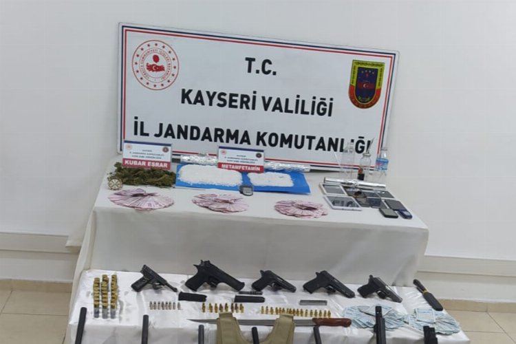 Kayseri jandarmadan uyuşturucuya darbe -