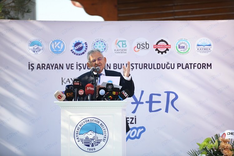 Kayseri Kariyer Merkezi istihdam kapısı oldu -