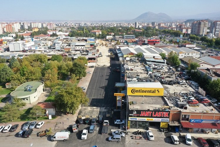 Kayseri Kocasinan Celalettin Caddesi'ni yeniledi -