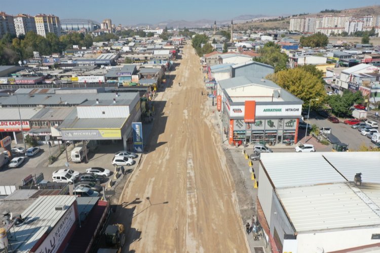 Kayseri Kocasinan'da Celalettin Caddesi hizmete açıldı -