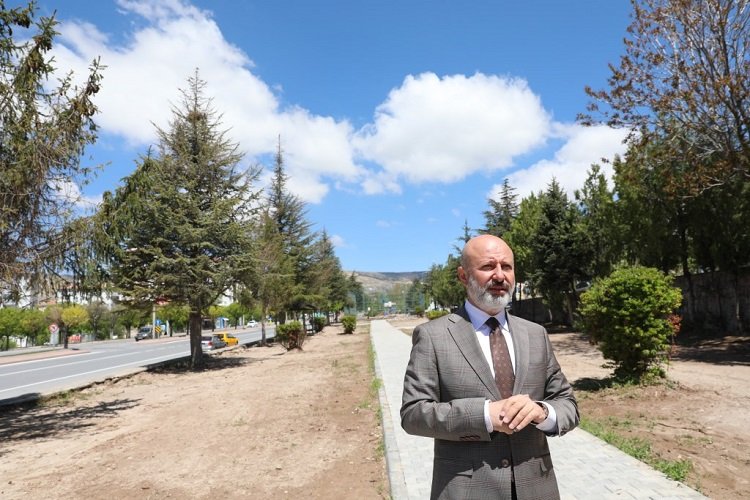 Kayseri Kocasinan'da Erkilet'e özel mesai -