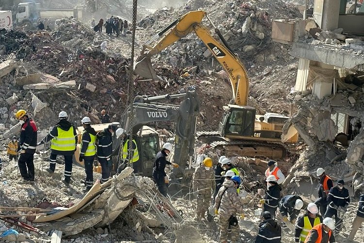 Kayseri Kocasinan'dan afetzedelere yardım atağı -