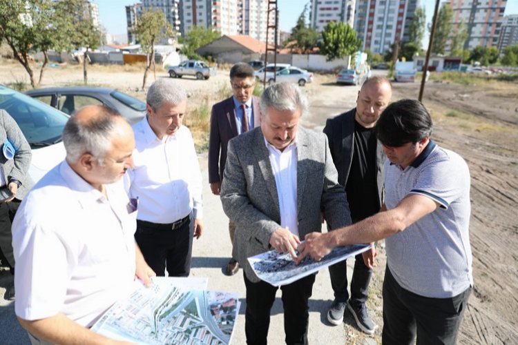Kayseri Melikgazi'de kentsel dönüşüm hız kesmiyor -
