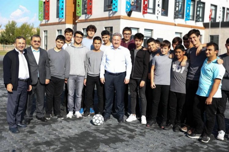 Kayseri Melikgazi'den Altınoluk'a özel nitelikli okul -