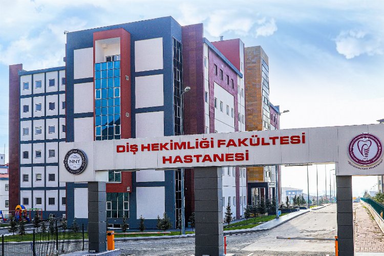 Kayseri NNYÜ'de diş fakültesi başarısı -