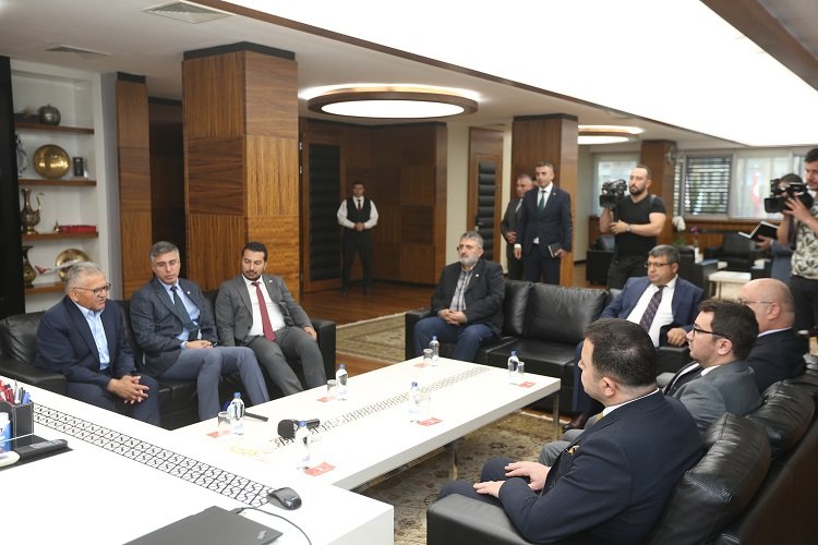 Kayseri OSB'den Büyükılıç'a ziyaret -