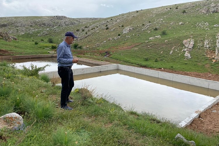 Kayseri Pınarbaşı'nda sulama atağı -