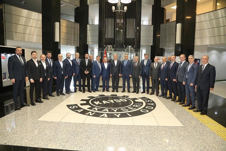 Kayseri protokolü iş dünyası ile buluştu -