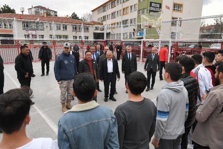Kayseri protokolünden deprem bilgilendirmesi -
