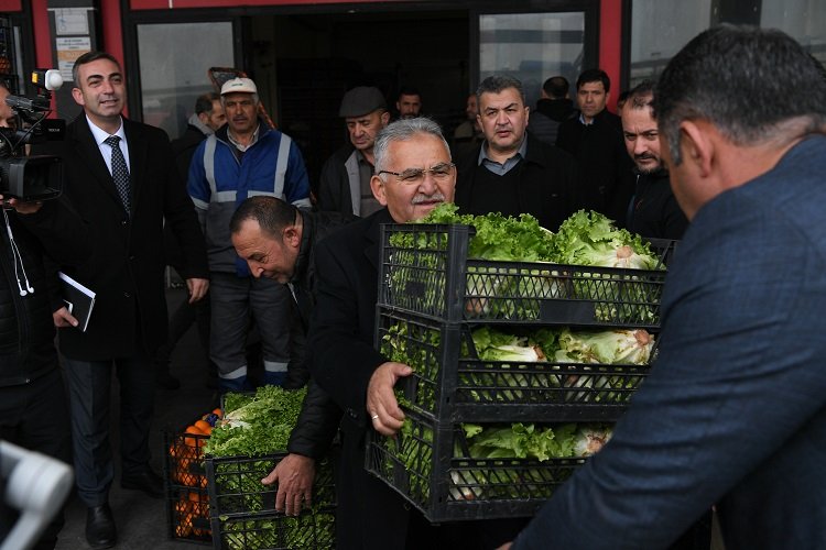 Kayseri protokolünden yardım teşekkürü -