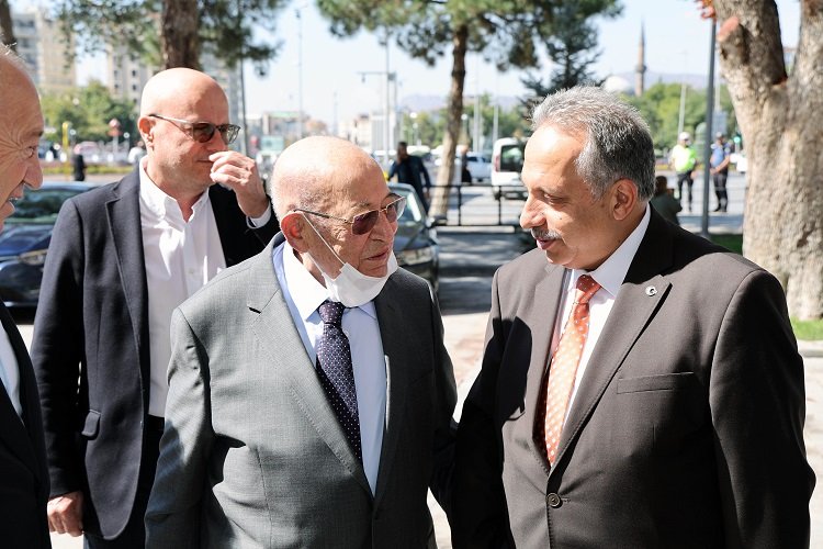 Kayseri Talas'a hayırsever desteği -