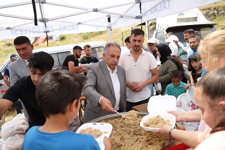 Kayseri Talas Alaybeyli'de şenlik coşkusu -