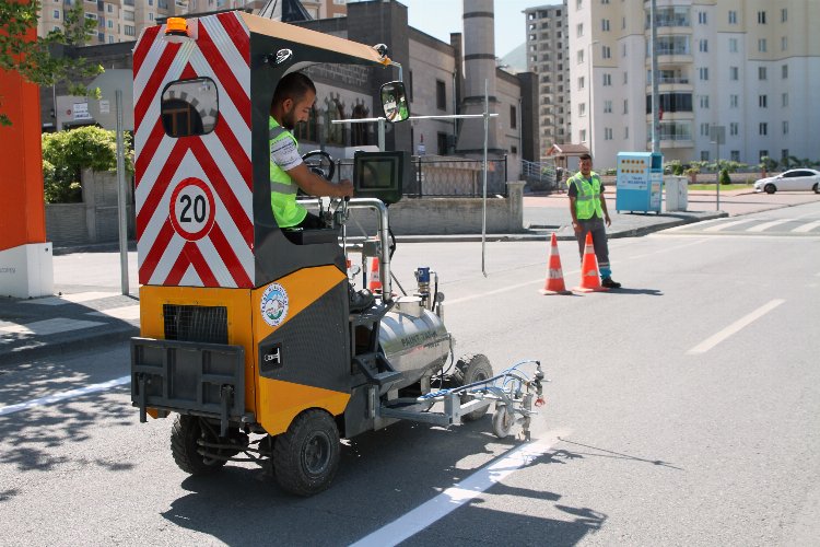 Kayseri Talas Belediyesi kendi yolunu çizecek -