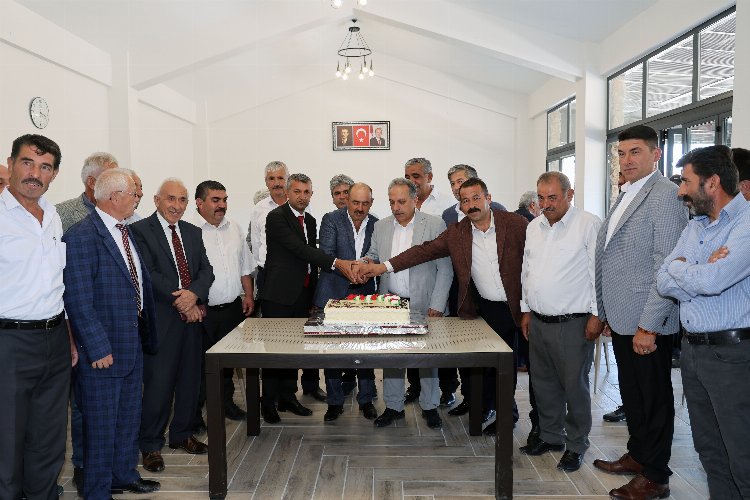 Kayseri Talas'ın kırsalına Başkan Yalçın'dan müjde üstüne müjde -