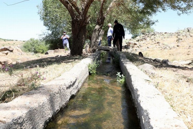 Kayseri Talas'ın mahzenleri suyuna kavuşuyor -