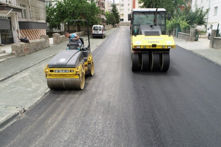 Kayseri Talas'ta camiye modern görünüm -