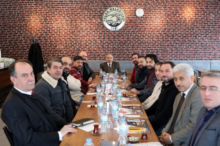 Kayseri Talas'ta esnaf buluşmaları -