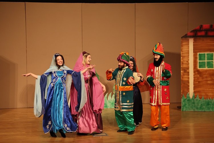 Kayseri Talas'ta gölge oyunu heyecanı -