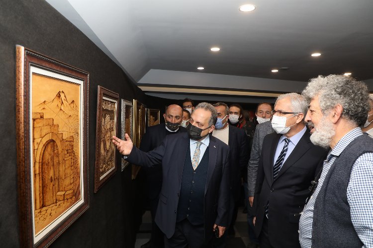 Kayseri Talas'ta 'Kuşaklararası' sergi -