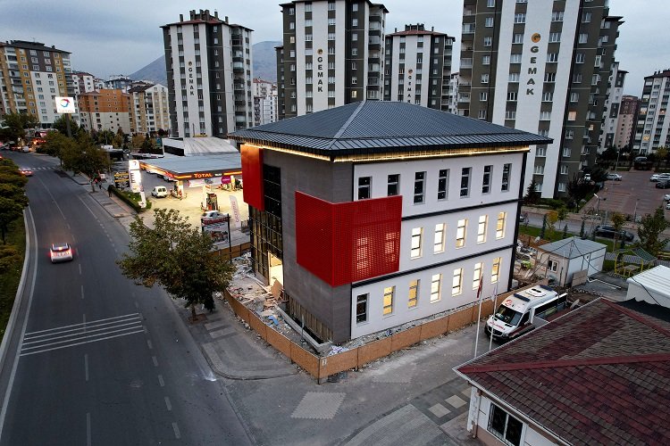 Kayseri Talas'ta Kızılay'a yeni bina -