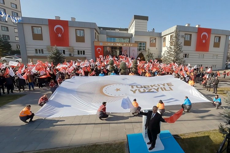 Kayseri Talas 'Türkiye Yüzyılı' startını verdi -