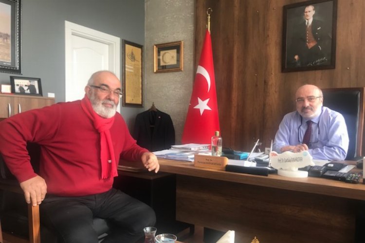 Kayseri Üniversitesi'nden deprem bölgesine malzeme -
