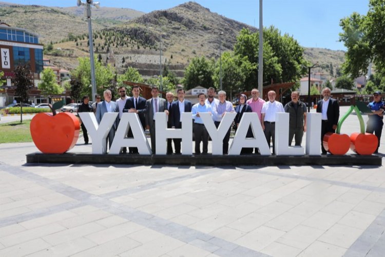 Kayseri Valisi Gökmen Çiçek Yahyalı’da -