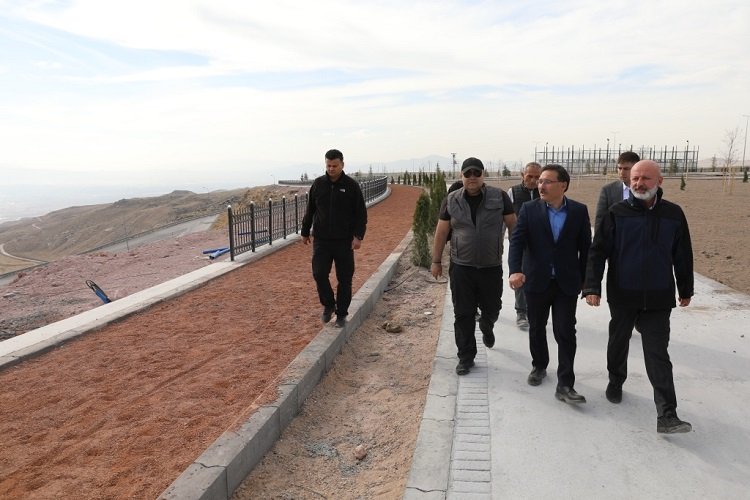 Kayseri Valisi'nden Erkilet Millet Bahçesi'ne övgü -