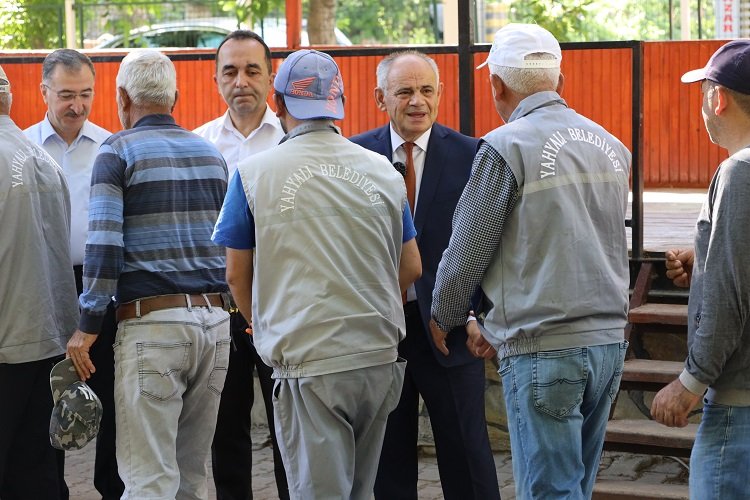 Kayseri Yahyalı'da bayramlaşma programı -