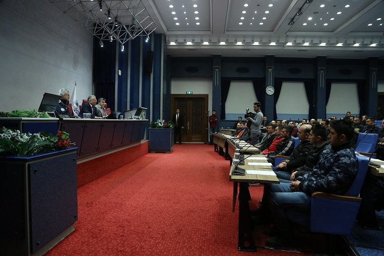 Kayserili itfaiyecilere Büyükkılıç morali -