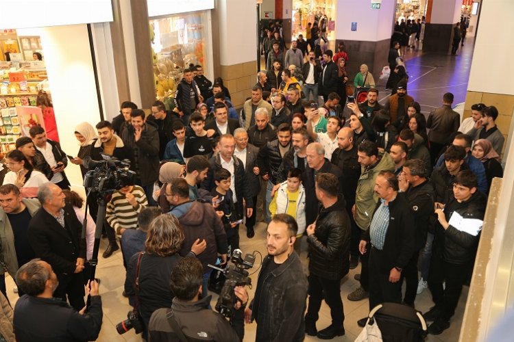 Kayserililerle AVM buluşması -