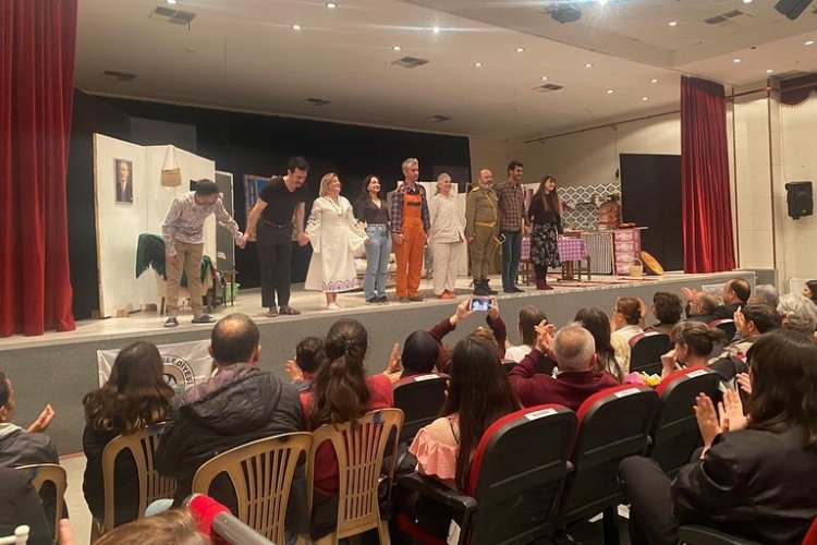 Keşan'da 'Ocak' sahnede yandı -