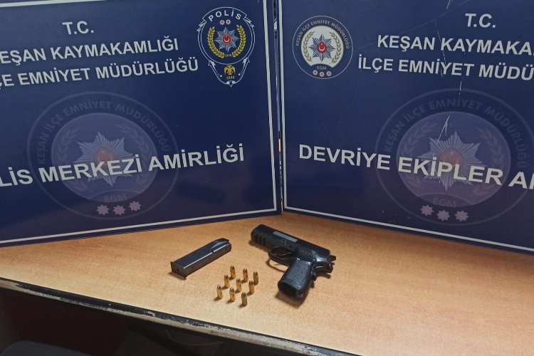 Keşan'da ruhsatsız silah ele geçirildi -