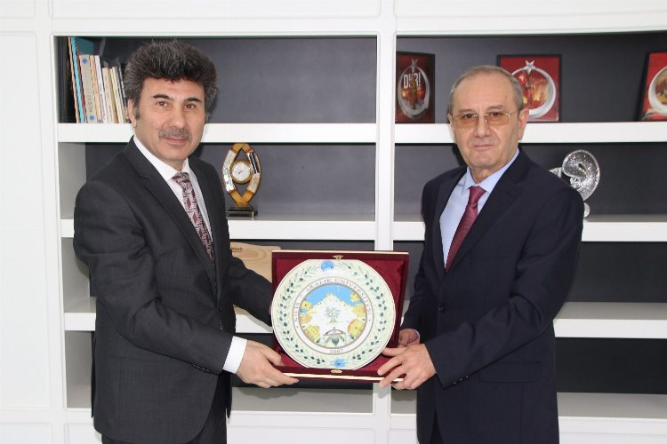 Kilis'te Defterdar Keleş veda ziyaretlerinde -