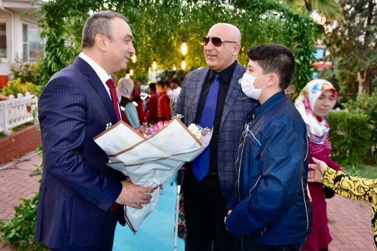 Kilis Valisi Soytürk, şehit aileleri gazilere iftar verdi -
