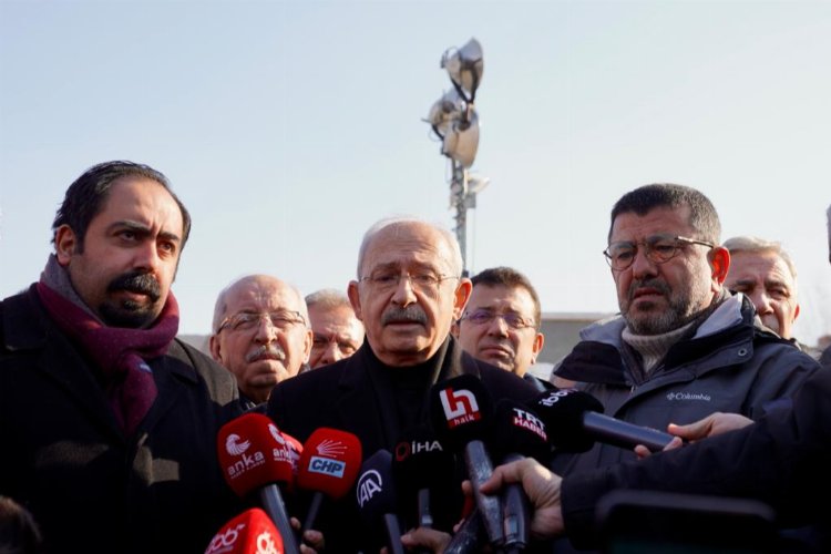 Kılıçdaroğlu ile İmamoğlu deprem bölgesindeq -