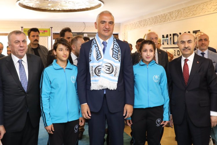 Kültür ve Turizm Bakanı Ersoy, Mardin’e geldi -