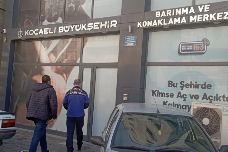 Kocaeli Büyükşehir, evsiz vatandaşlara kol kanat geriyor -
