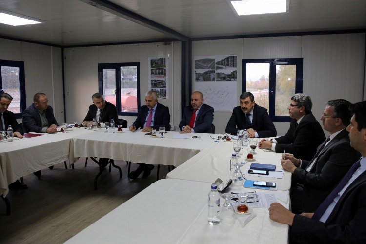 Kocaeli Büyükşehir'in 2023 hedef planları görüşüldü -
