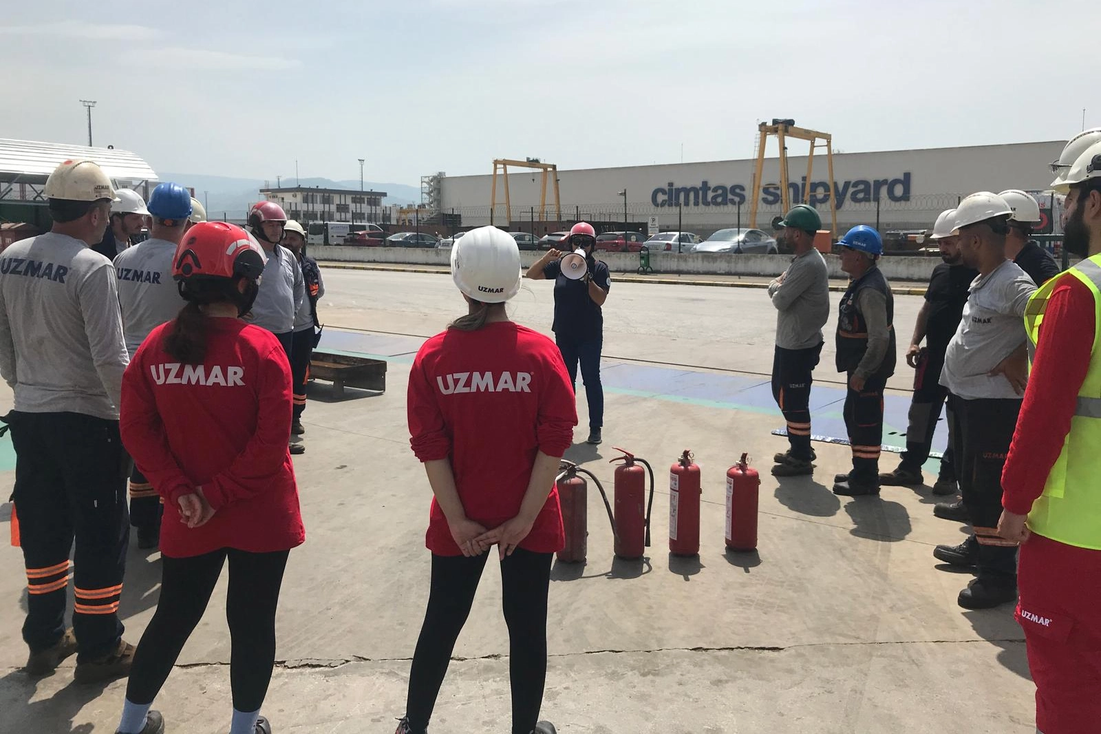 Kocaeli Büyükşehir İtfaiyesi eğitimde hız kesmiyor -