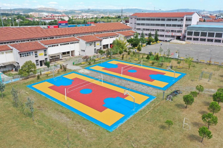 Kocaeli Büyükşehir 70 okula daha basketbol sahası yapacak -
