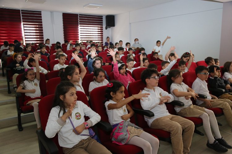 Kocaeli Büyükşehir’den okullara ilkyardım eğitimi -