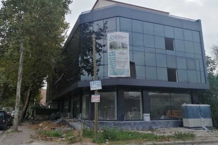 Kocaeli'de Alikahya Gençlik Merkezi’nde son rötuşlar -