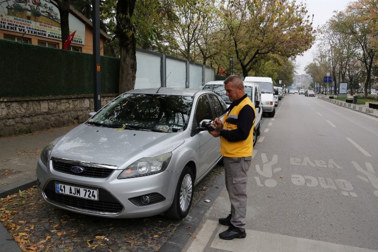 Kocaeli'de bayramda parkomatlar 5 gün ücretsiz -