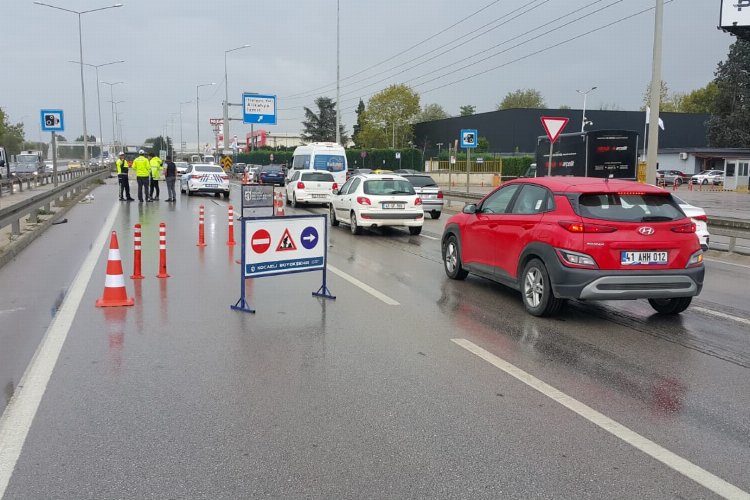 Kocaeli'de D-100 Ankara istikameti güney yan yola aktarıldı -