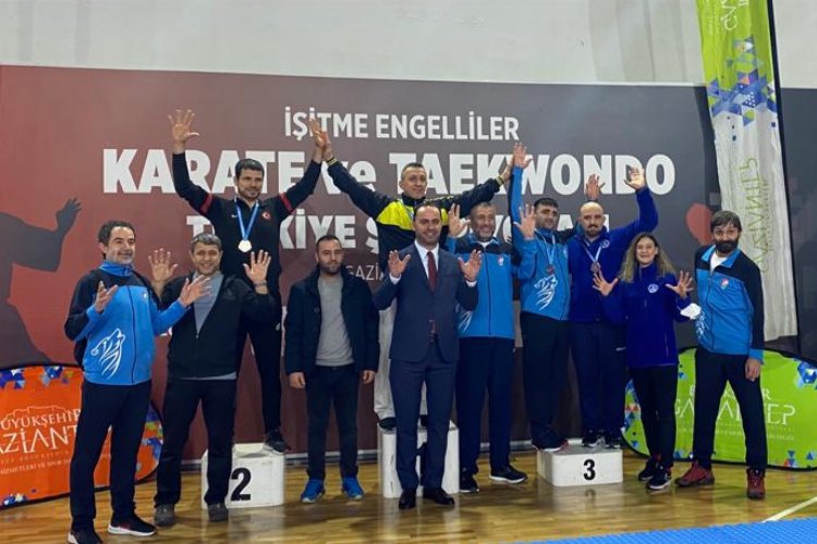 Kocaeli'de engellilerde Kağıtspor rüzgârı -
